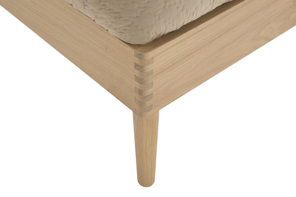 CAMA DENMARK ESTOFADA